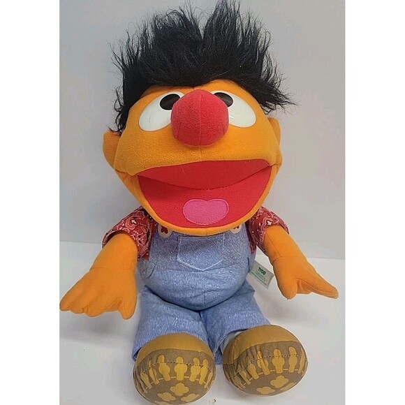 Vtg 1995 Tyco Sesame Street Talking Farmer Ernie Doll Sings “Old McDonald” Works - Picture 1 of 11